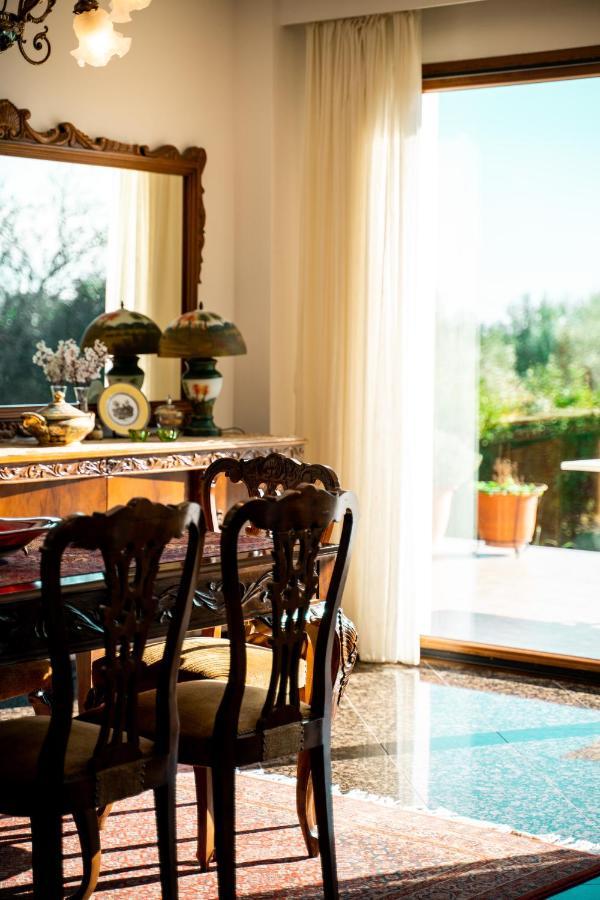 אפאנומי Villa Bougainvillea מראה חיצוני תמונה