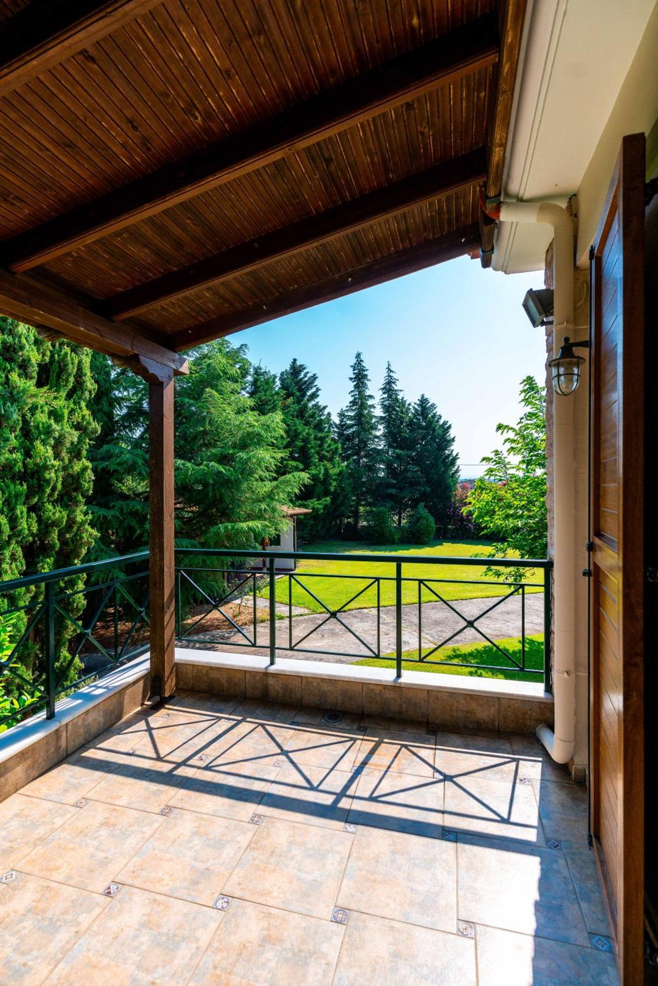 אפאנומי Villa Bougainvillea מראה חיצוני תמונה